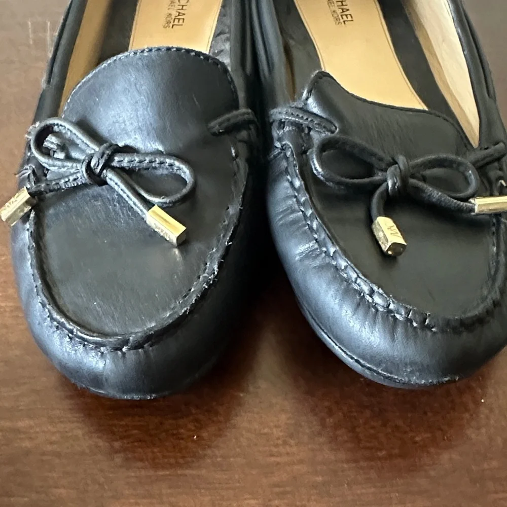 Michael Kors Black Leather Bow Driver Flats US7.5M - Picture 5 of 10
